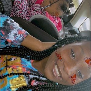 Meet your Posher, Miley